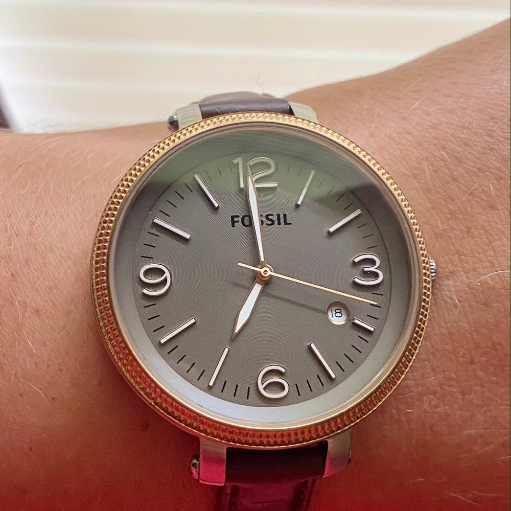 Leather Fossil Watch (Women's)